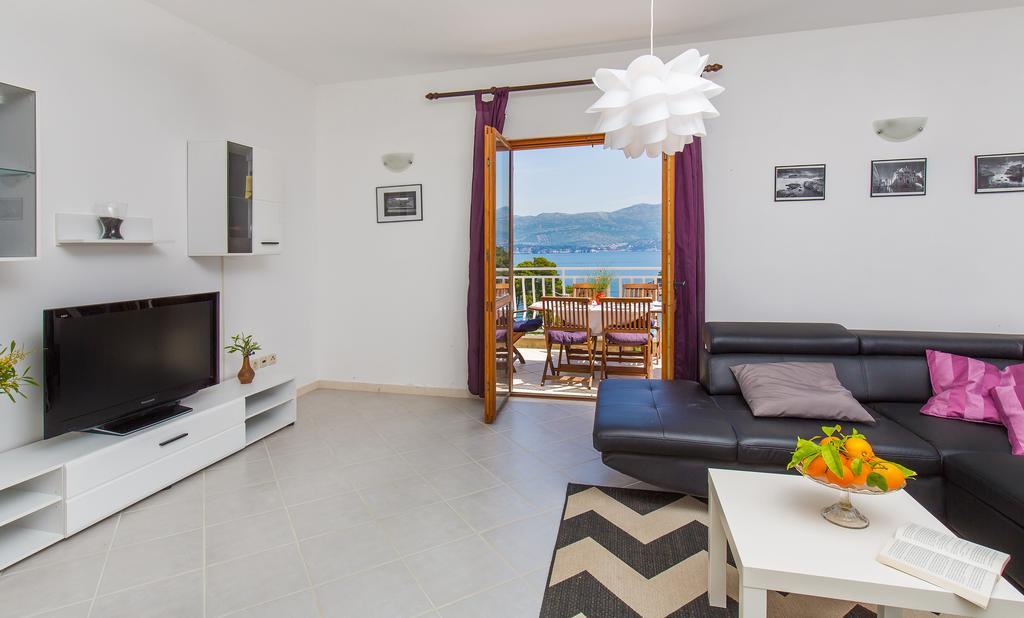 Apartment Lujak Donje Celo Buitenkant foto